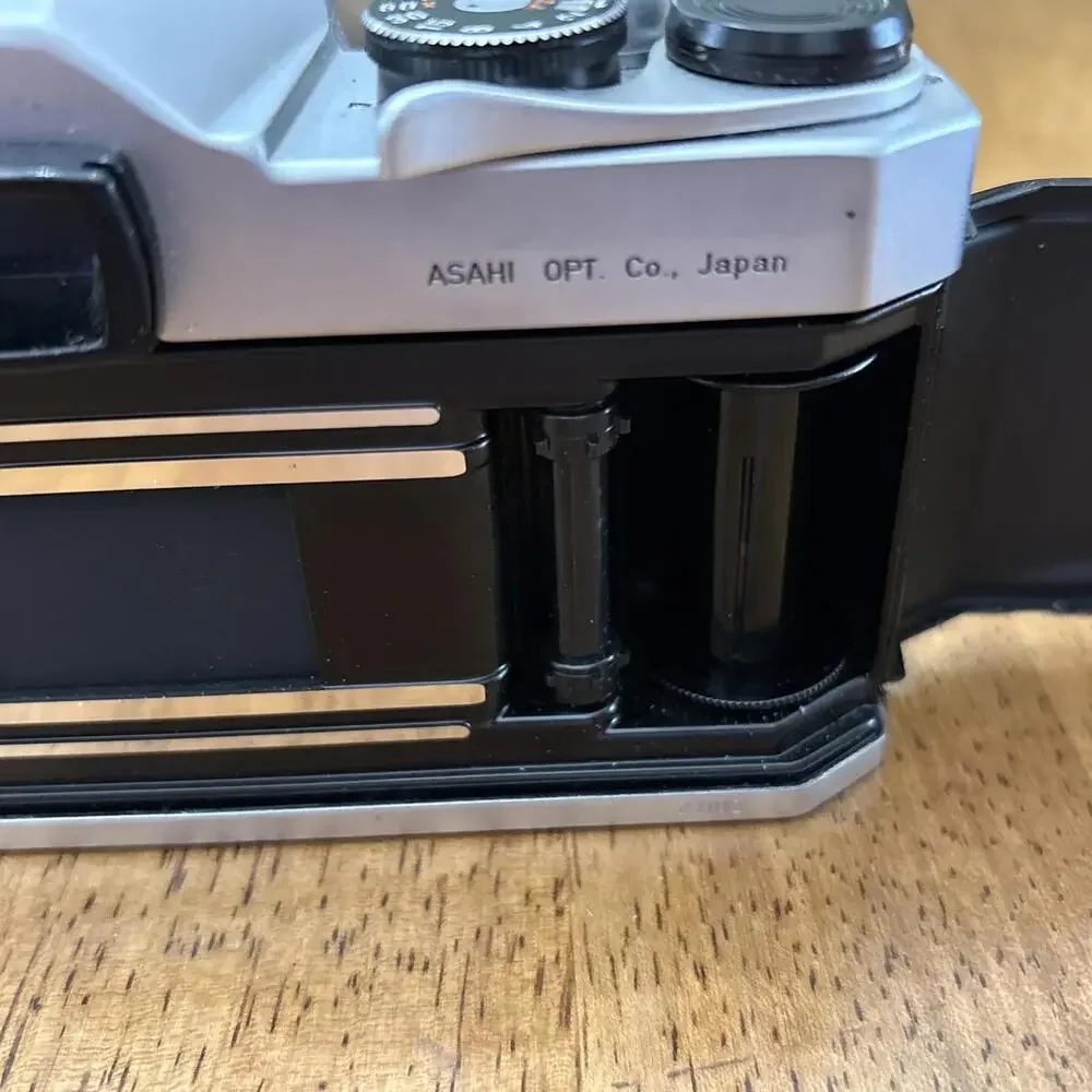 Pentax Spotmatic SP II SLR 35mm Film Camera Silver (Body Only) for Parts